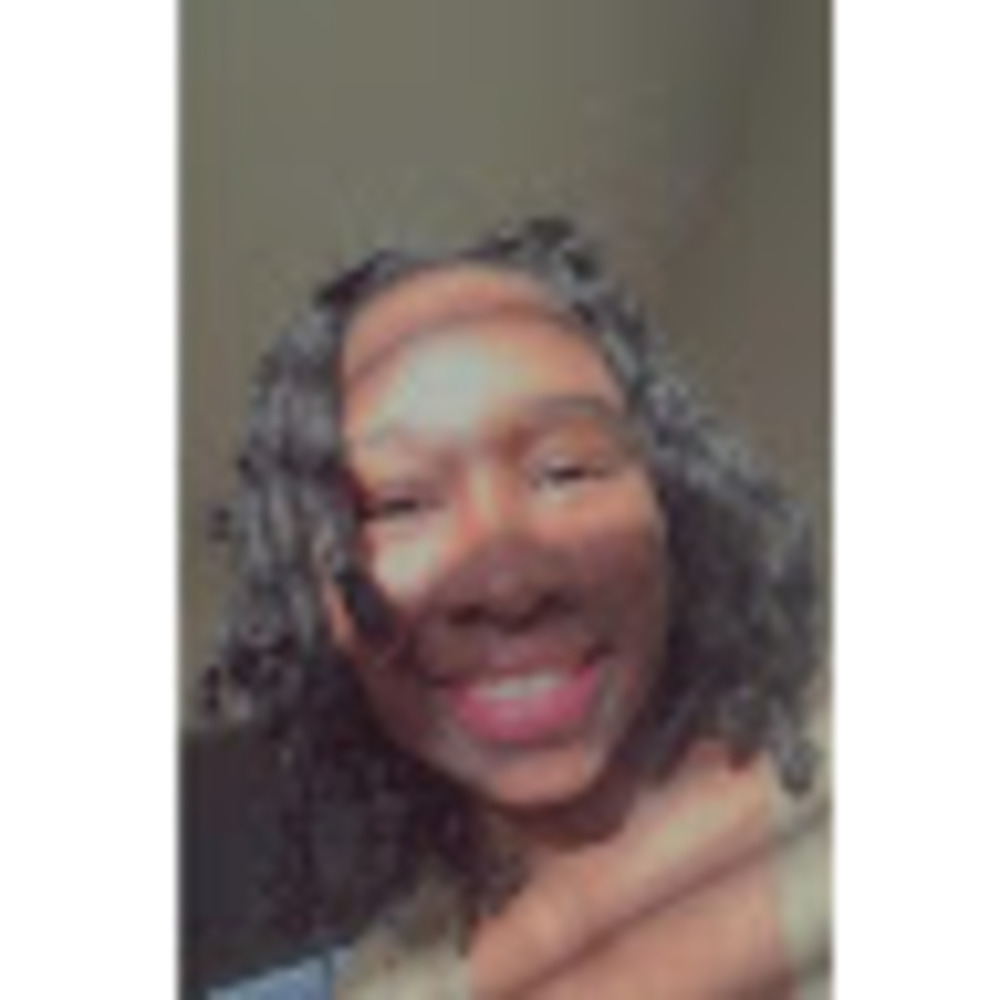 Meet your Posher, Jasmine